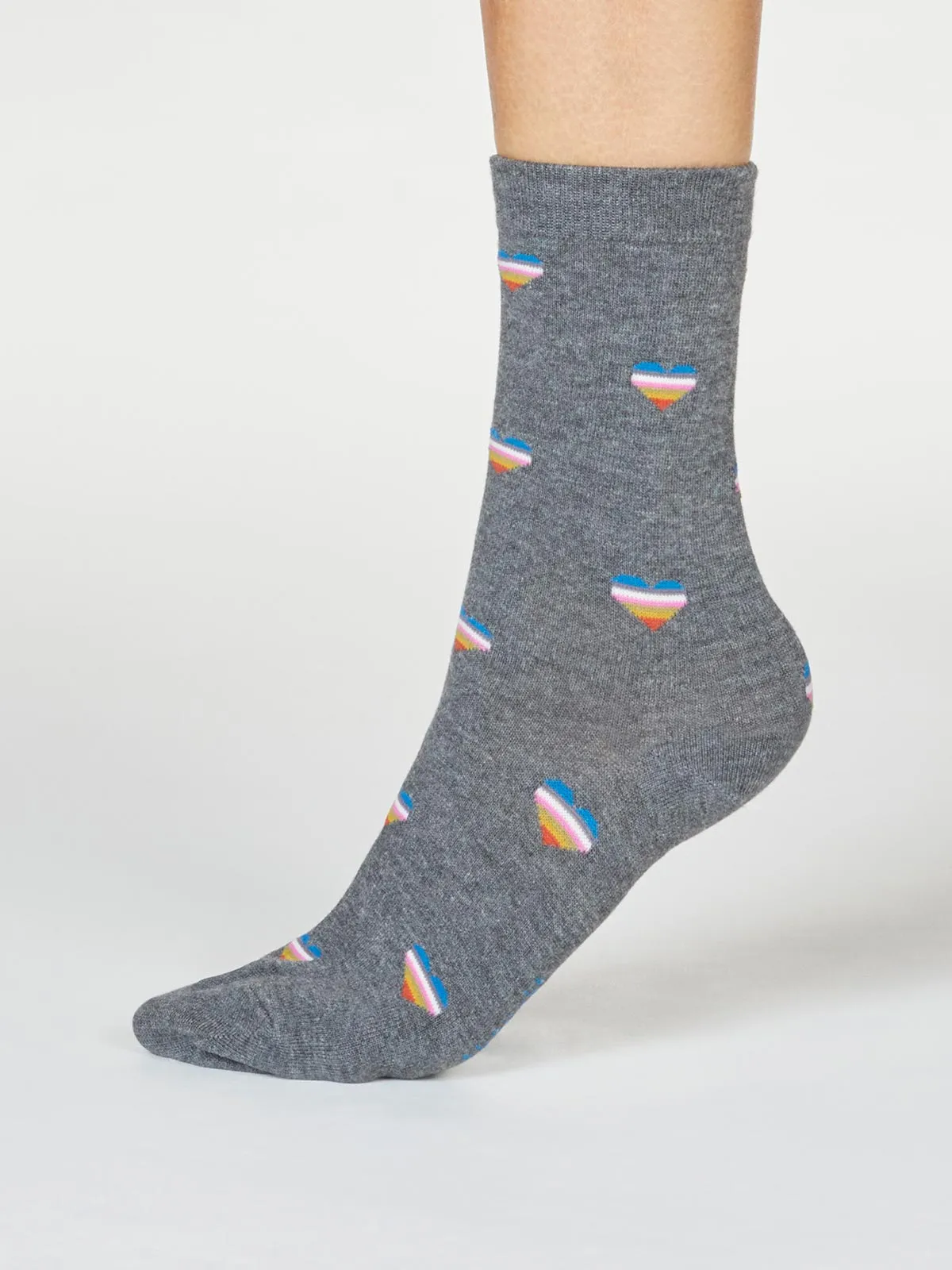 Cretia Heart Stripe Bamboo Organic Cotton Socks