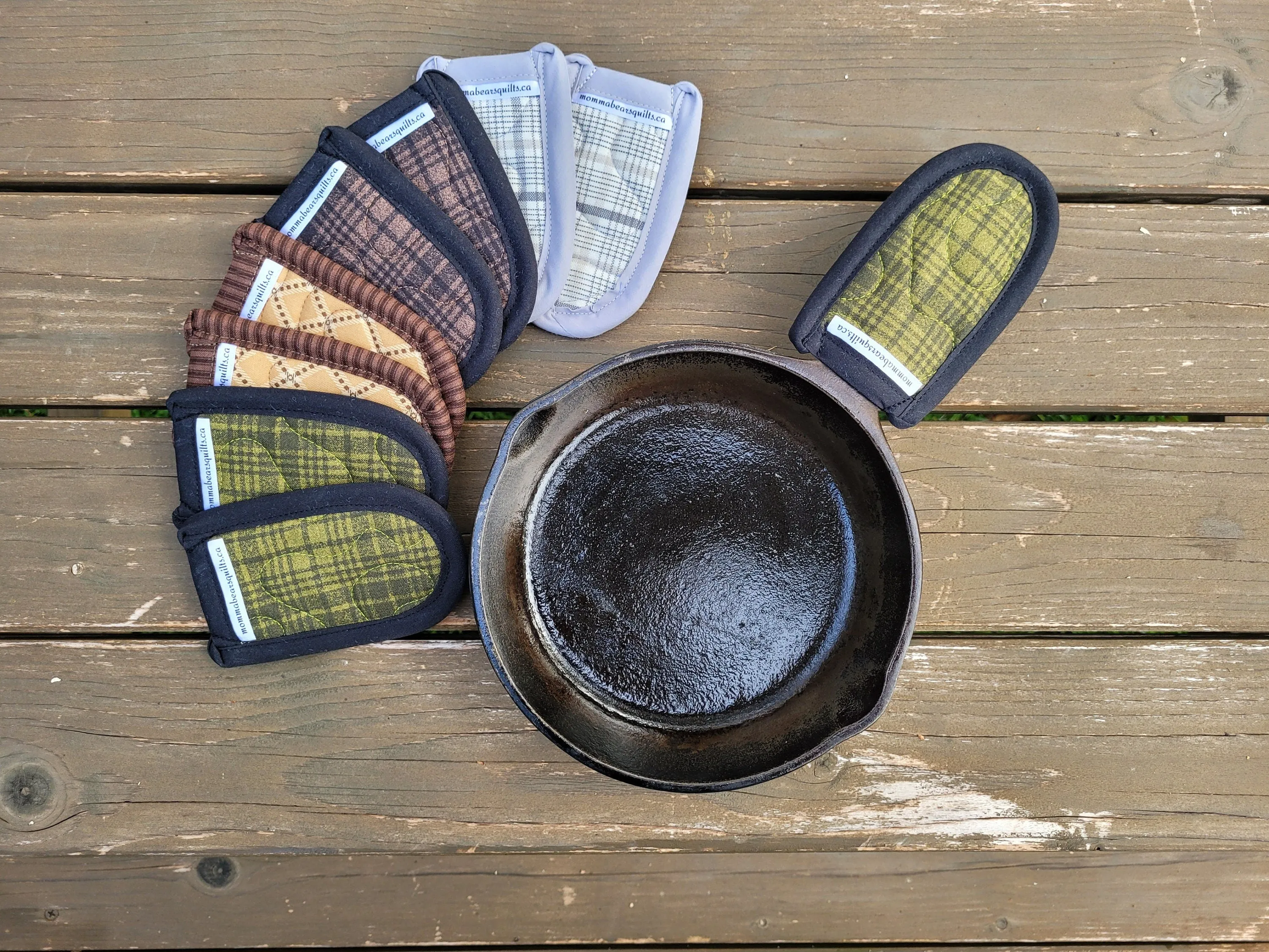 Quilted Handle Cover for Cast Iron Skillet, two sizes